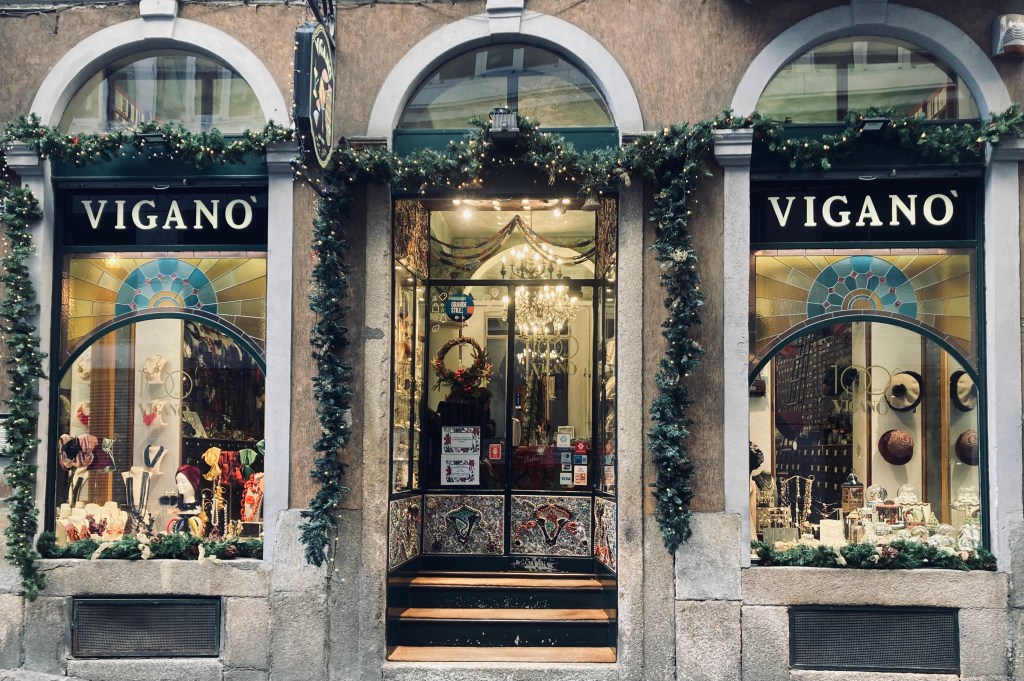 Milan’s Bead Paradise: Viganò Store&nbsp;Review